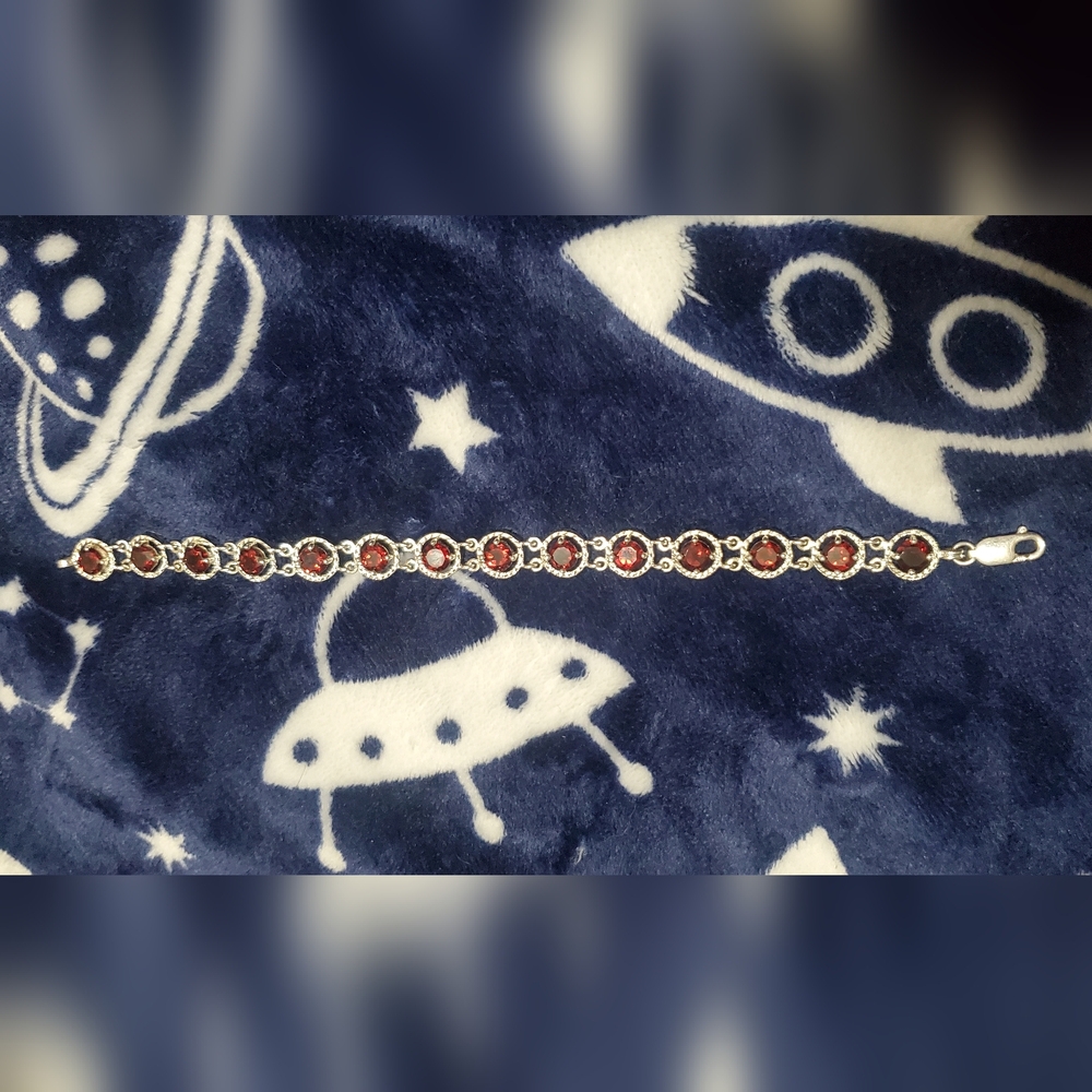 Elegant 925 Silver and Red Gemstone Bracelet